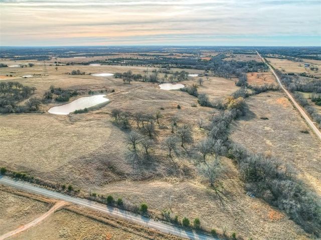 00 E 1060 Road, Mcloud, OK 74851