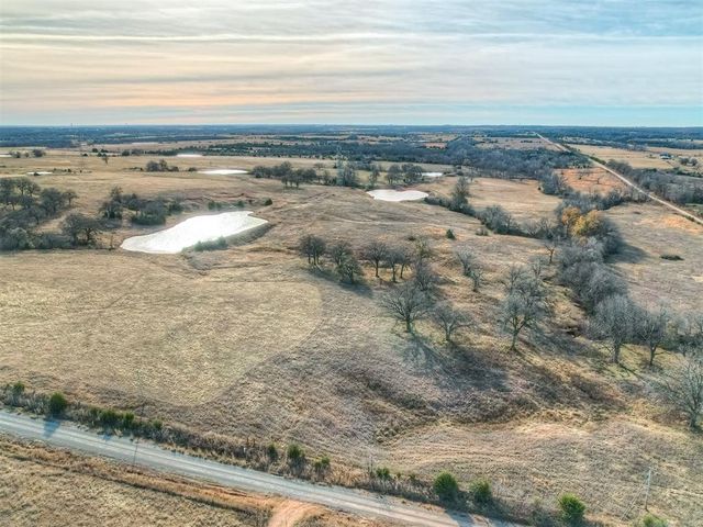 00 E 1060 Road, Mcloud, OK 74851