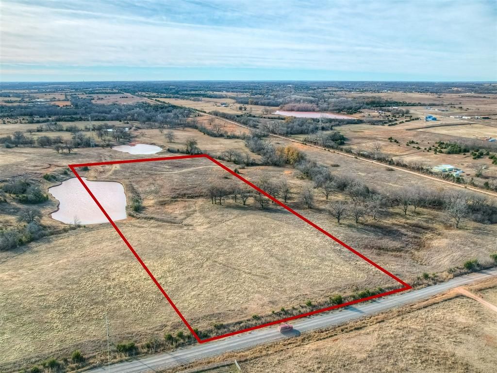 00 E 1060 Road, Mcloud, OK 74851