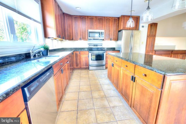 214 BRACKENWOOD CT, Lutherville Timonium, MD 21093