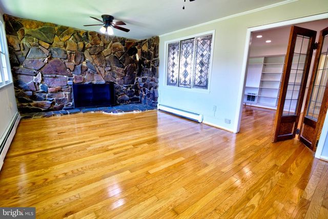 214 BRACKENWOOD CT, Lutherville Timonium, MD 21093
