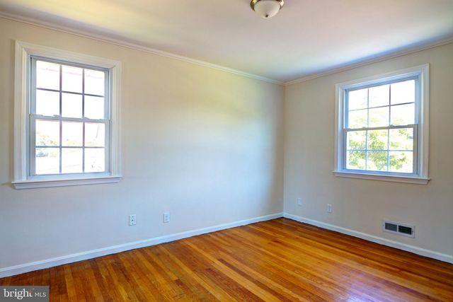 214 BRACKENWOOD CT, Lutherville Timonium, MD 21093