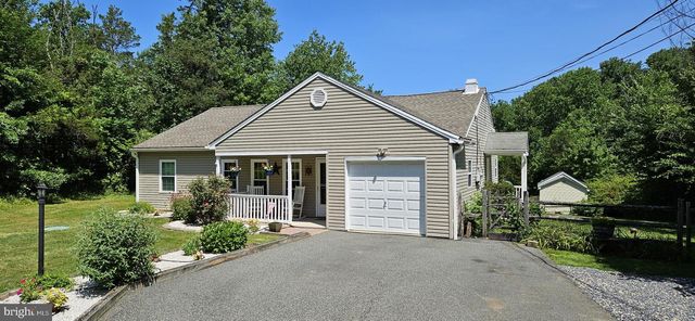 233 SNYDER RD, Pottstown, PA 19464