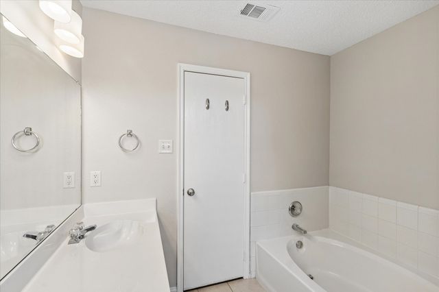 13220 Ridgepointe, Fort Worth, TX 76244