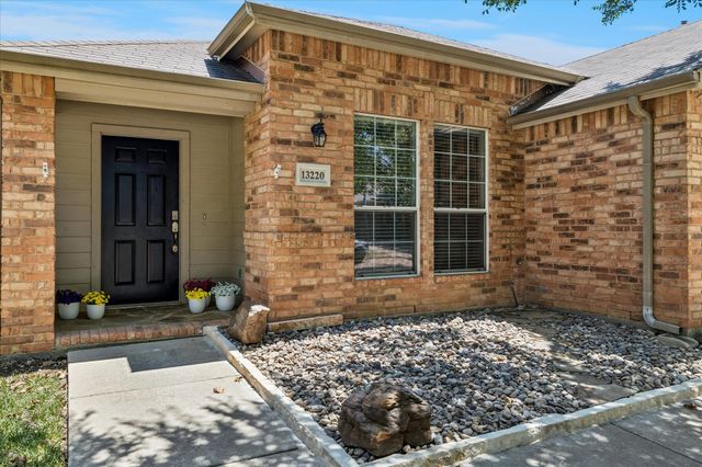 13220 Ridgepointe, Fort Worth, TX 76244