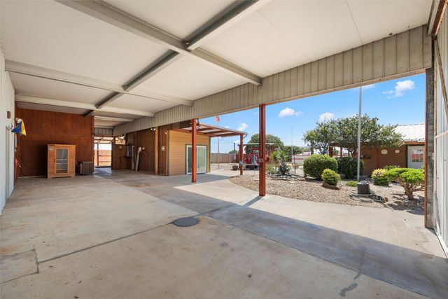 303 Westlake Drive, Woodway, TX 76712