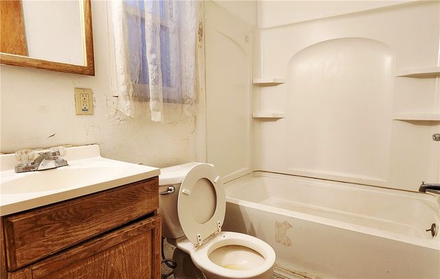 1118 Woodbine St, Stanton Heights, PA 15201