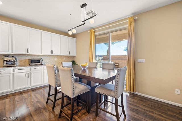 6106 Andover Wood Road, Las Vegas, NV 89113
