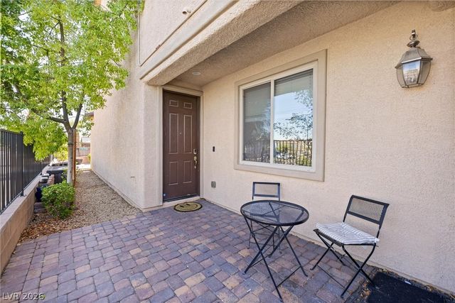 6106 Andover Wood Road, Las Vegas, NV 89113