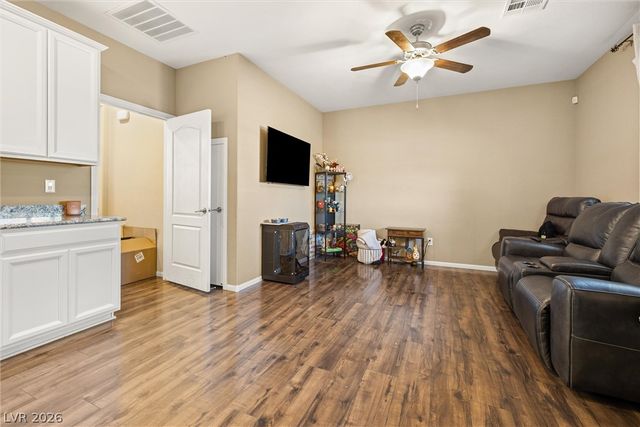 6106 Andover Wood Road, Las Vegas, NV 89113