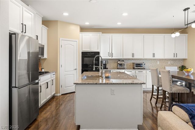 6106 Andover Wood Road, Las Vegas, NV 89113