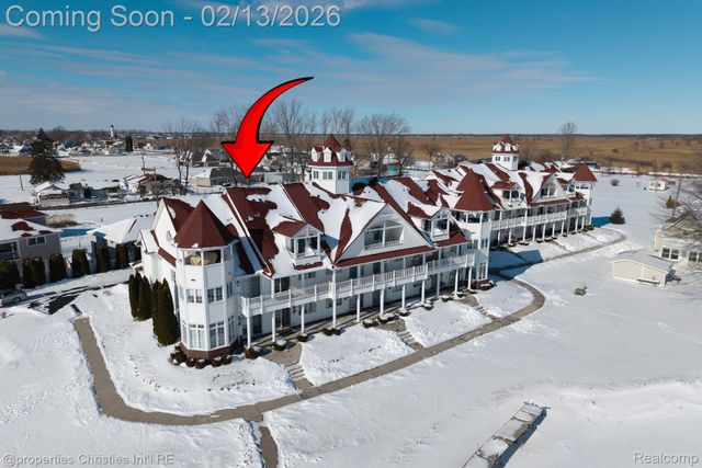 9996 Tashmoo Lane 2, Clay Township, MI 48001