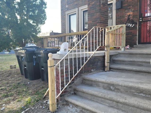 3742 W Grand Street, Detroit, MI 48238