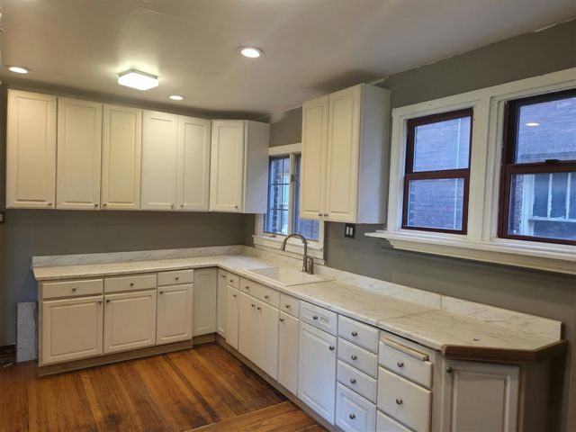 3742 W Grand Street, Detroit, MI 48238