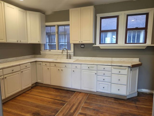 3742 W Grand Street, Detroit, MI 48238