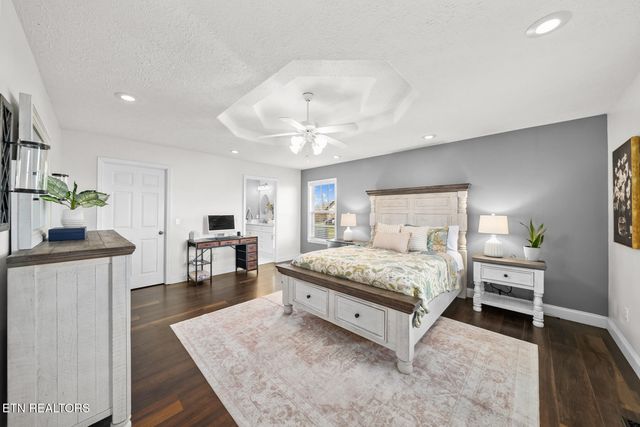 1378 POW Camp Rd, Crossville, TN 38572