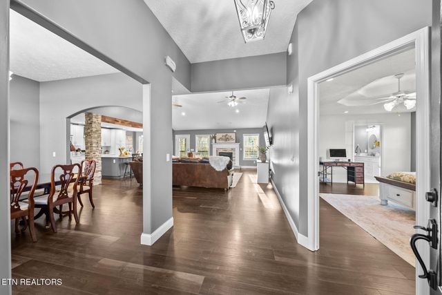 1378 POW Camp Rd, Crossville, TN 38572