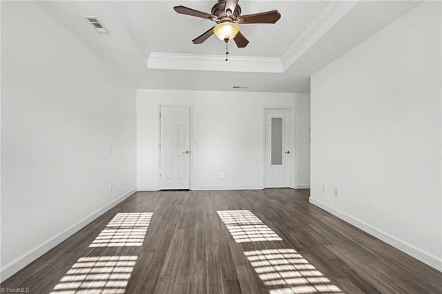 1509 Lakefield Drive, Clemmons, NC 27012