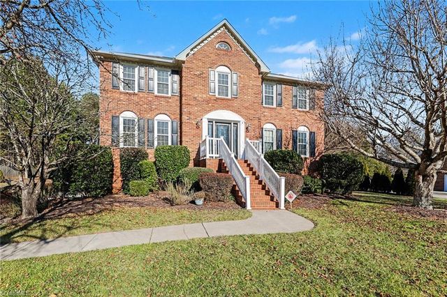 1509 Lakefield Drive, Clemmons, NC 27012