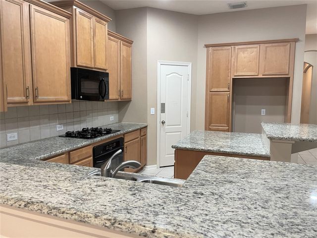 3305 N Knollcrest Lane, Pearland, TX 77584