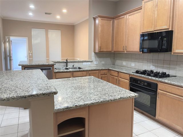 3305 N Knollcrest Lane, Pearland, TX 77584