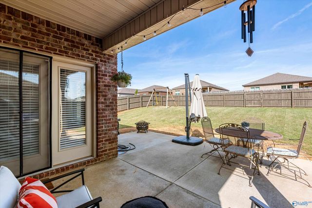 22556 Regent Drive, Athens, AL 35613