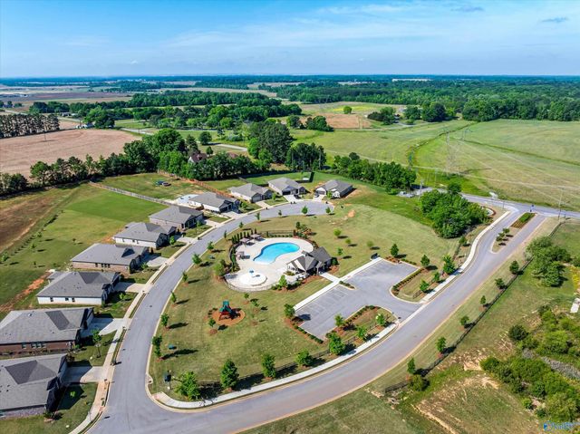 22556 Regent Drive, Athens, AL 35613