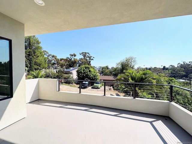 426 Sloane Ave, San Diego, CA 92103