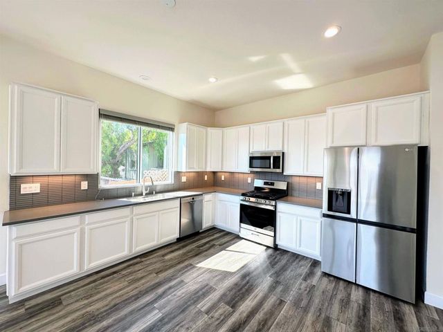 426 Sloane Ave, San Diego, CA 92103