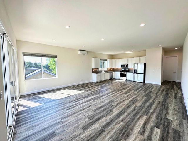 426 Sloane Ave, San Diego, CA 92103