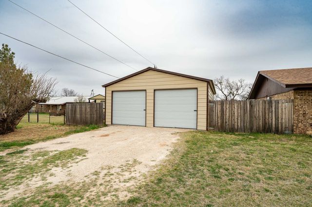 531 Avenue N N, Anson, TX 79501