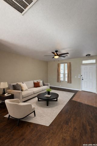 10722 County Sights, San Antonio, TX 78245