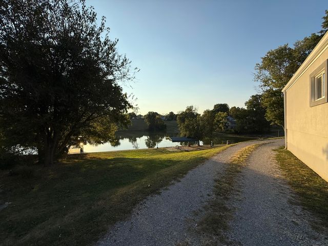 18 Gilbert Avenue, Dry Ridge, KY 41035