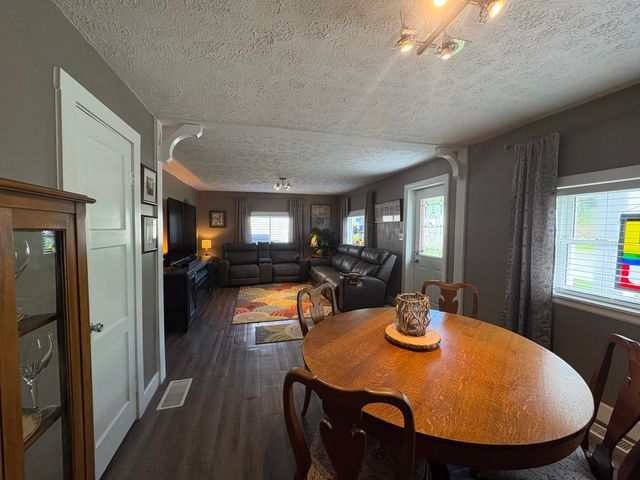 18 Gilbert Avenue, Dry Ridge, KY 41035
