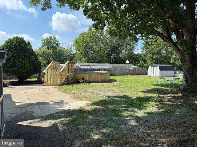 1319 SELING AVE, Rosedale, MD 21237