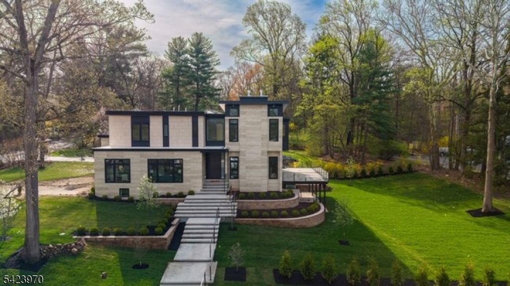 9 Far Brook Dr, Millburn Twp., NJ 07078 — photo 3