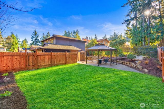 17222 58th Avenue W, Lynnwood, WA 98037