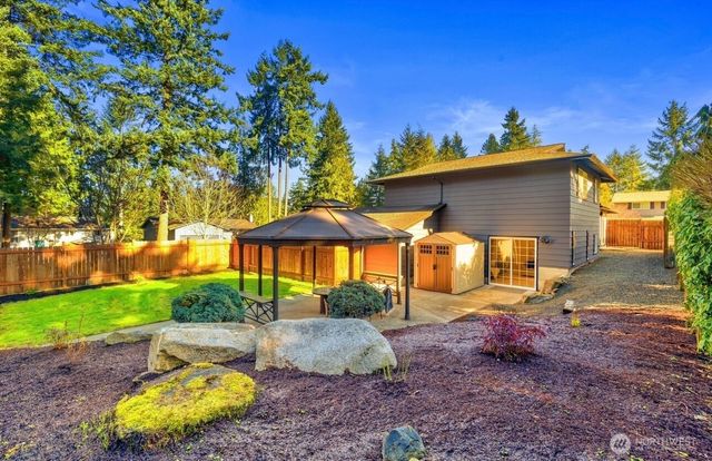 17222 58th Avenue W, Lynnwood, WA 98037