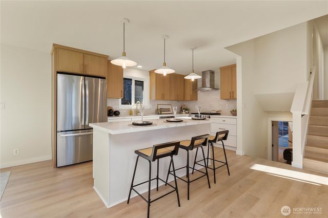 17222 58th Avenue W, Lynnwood, WA 98037