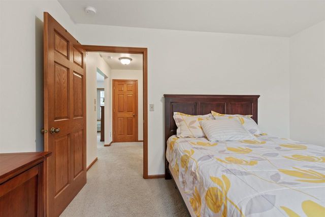 1180 Blue Ridge Lane, Wisconsin Rapids, WI 54494