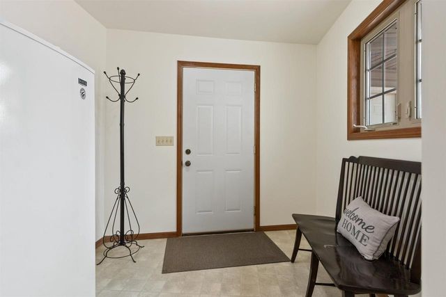1180 Blue Ridge Lane, Wisconsin Rapids, WI 54494
