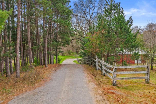 1180 Blue Ridge Lane, Wisconsin Rapids, WI 54494