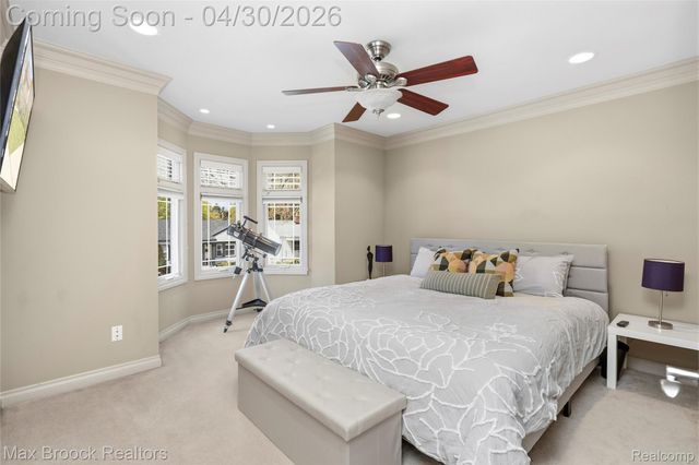 721 S Kenwood Avenue, Royal Oak, MI 48067