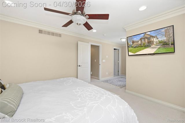 721 S Kenwood Avenue, Royal Oak, MI 48067