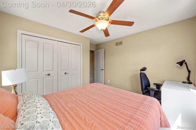 721 S Kenwood Avenue, Royal Oak, MI 48067