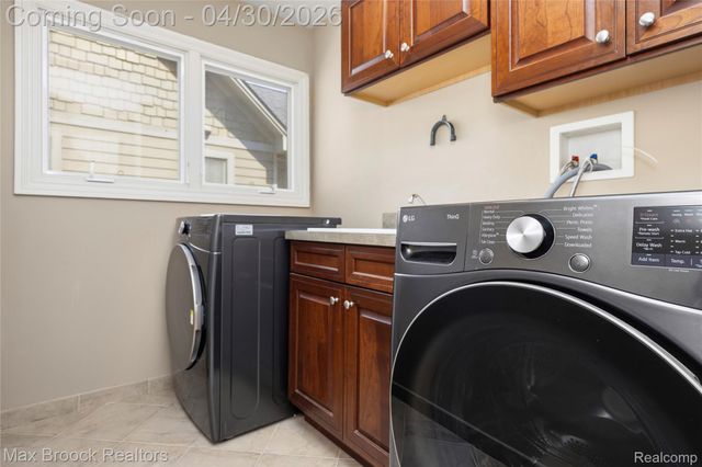 721 S Kenwood Avenue, Royal Oak, MI 48067