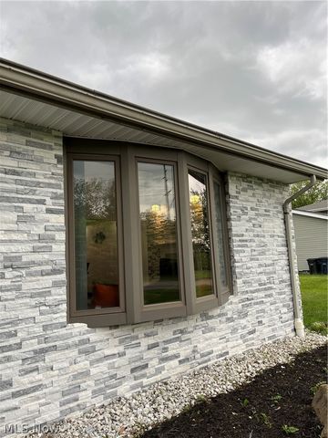 2960 Richmond Road, Beachwood, OH 44122