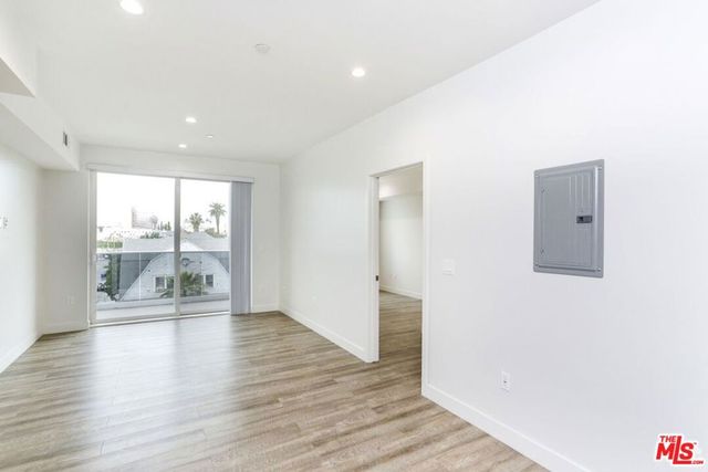 744 Hartford Avenue 205, Los Angeles, CA 90017