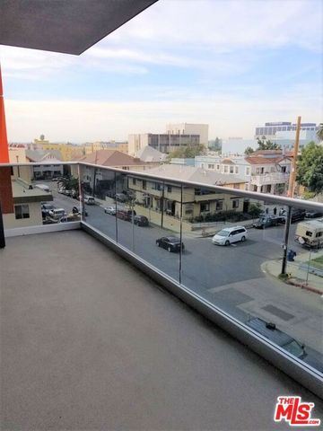 744 Hartford Avenue 205, Los Angeles, CA 90017