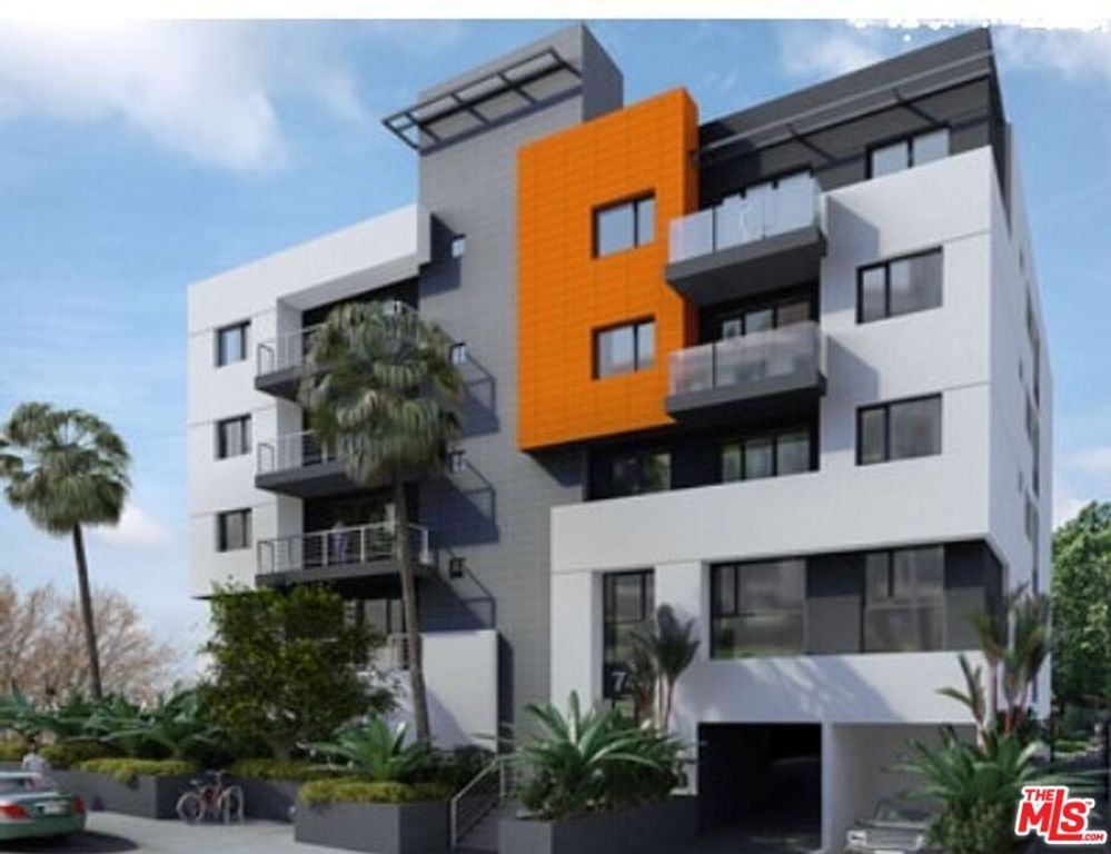 744 Hartford Avenue 205, Los Angeles, CA 90017